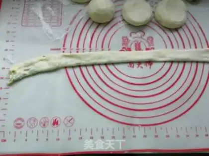 Make Cracker onions step 11