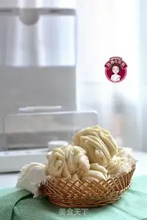 Make A lot of rolls step 14