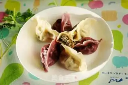 Make Piggy dumplings for the celery step 10
