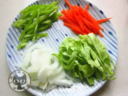 Make Seafood noodles step 0