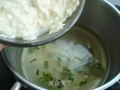 Make Loafers eat ester tofu crab bar soup step 3