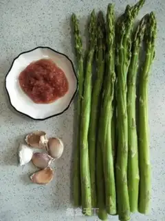 Make Tomato sauce step 0