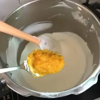 Make A hive cheesecake step 12