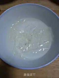 Make Cherry yogurt cake step 2