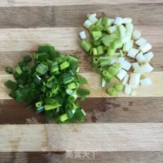 Make Tomato egg fried cake step 2