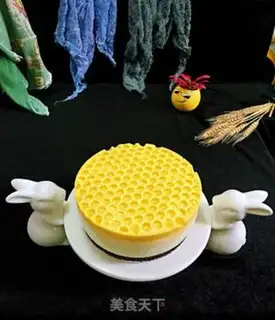 Make A hive cheesecake step 16