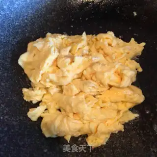 Make Tomato egg fried cake step 4
