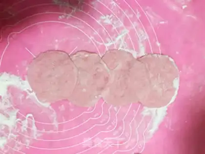Make Rose rolls step 2