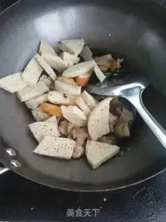 Make The red pepper and the bouquet step 8