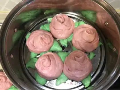 Make Rose rolls step 9
