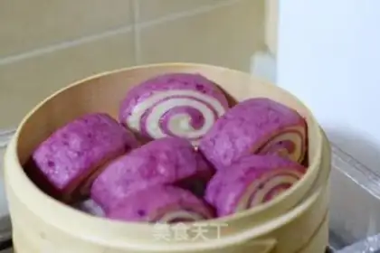 Make Potato-coloured buns step 15