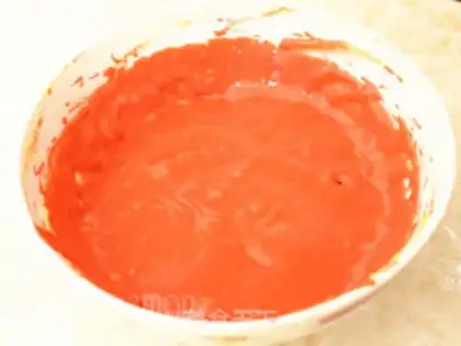 Make Strawberry chili cake step 3