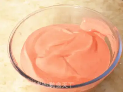 Make Strawberry chili cake step 5