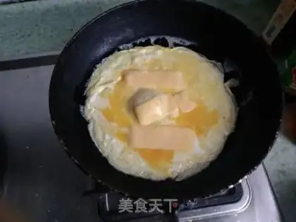 Make Cheese and eggs step 5