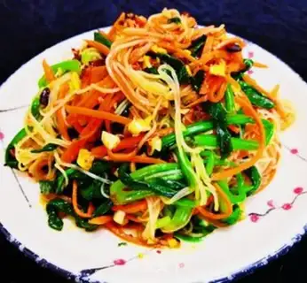 Make A spinach mix fan step 11
