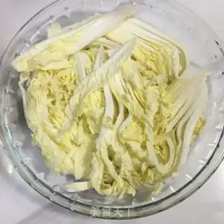 Make Garlic cabbage fan steamed shrimp step 2