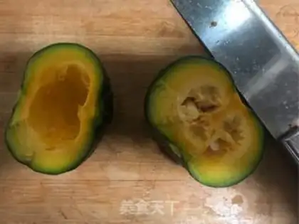 Make Roast melon step 1