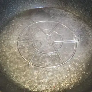 Make Garlic cabbage fan steamed shrimp step 8