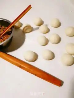 Make Four season bean pork buns step 8