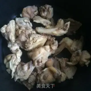 Make Fresh chicken soup of mushrooms step 3