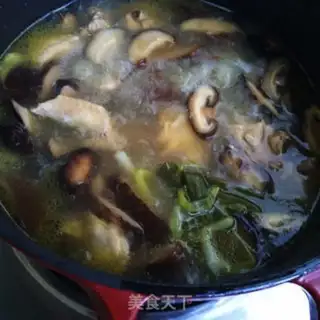 Make Fresh chicken soup of mushrooms step 8
