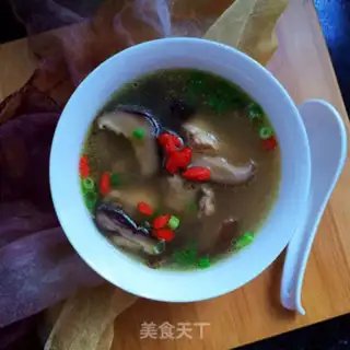 Make Fresh chicken soup of mushrooms step 11