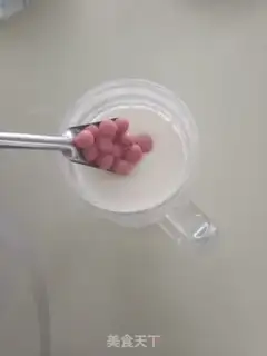 Make Iced pearl tea step 10