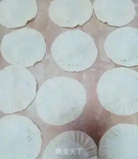 Make A dumpling-coated box step 3
