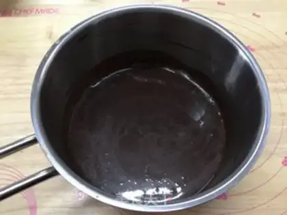 Make Black drill bean toast step 12