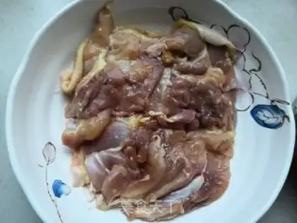 Make Chicken leg rice step 3