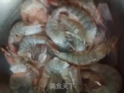 Make Boiled shrimp step 1