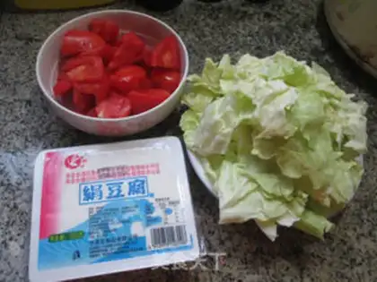 Make Tomato, cabbage, tofu step 0
