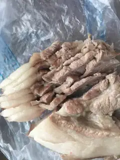 Make Lazy people cut meat in white step 3