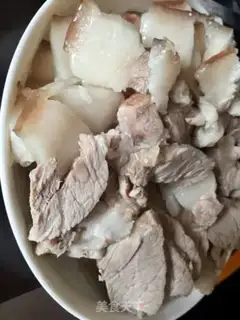 Make Lazy people cut meat in white step 4