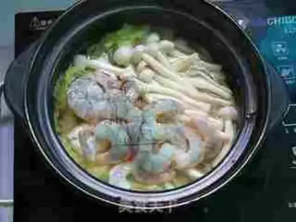 Make Shrimp and sea mushrooms for doll food step 6