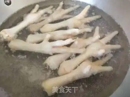 Make Chicken claws and eggs step 1