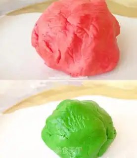 Make Watermelon cookies step 4