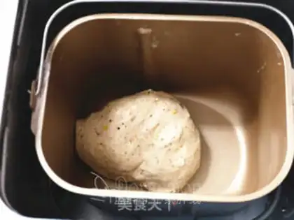 Make Black sesame grain bread step 1