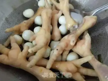 Make Chicken claws and eggs step 3