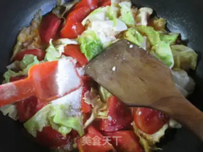 Make Tomato, cabbage, tofu step 8