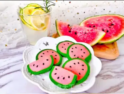 Make Watermelon cookies step 8