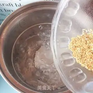 Make quinoa vegetable salad step 1