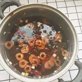 Make Sour plum soup step 0