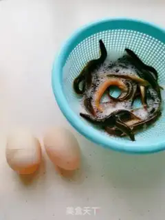 Make A muddled egg step 0