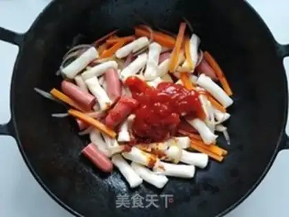 Make Sausage pastries step 5