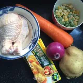 Make Potato chicken curry step 0