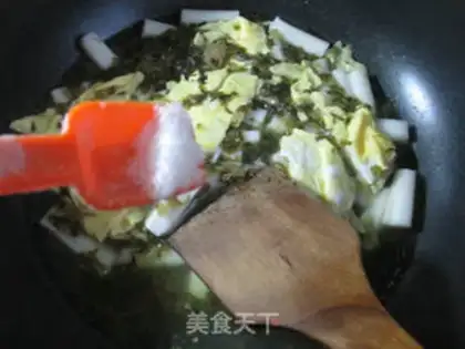 Make The snowed duck egg boiled pastry step 5