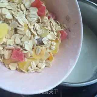 Make Black sesame milk oatmeal step 3
