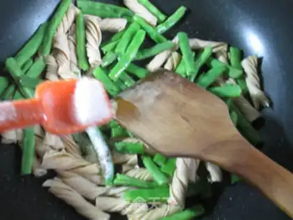 Make Plum-cracking step 5