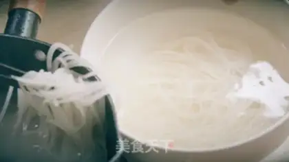 Make Tomato Spray step 2